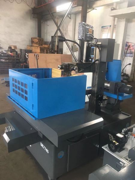 MetalTec DK 7720M Электроэрозионный многопроходной проволочно-вырезной станок