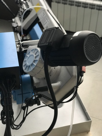 MetalTec BS 250 FH ручной ленточнопильный станок для резки металла