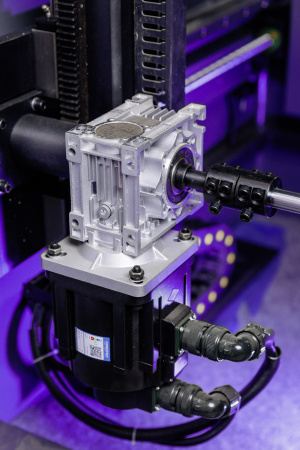 MetalTec HBC 50/1600 листогибочный гидравлический пресс с ЧПУ