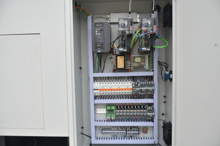 MetalTec CK 36x450 токарный станок c ЧПУ с горизонтальной станиной